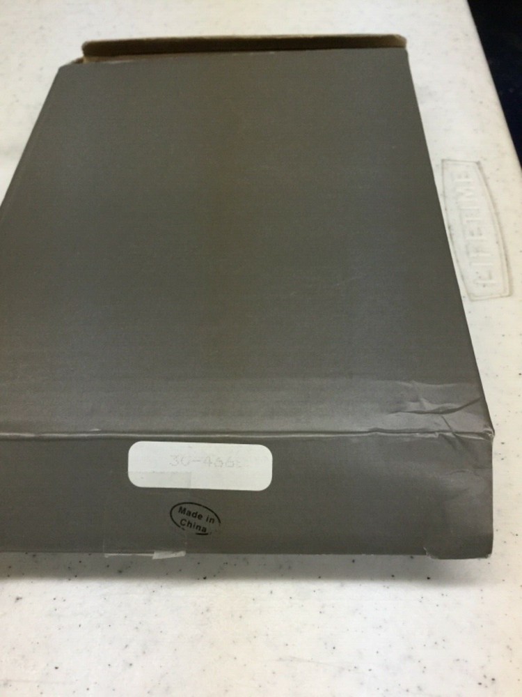 Silver desk case for paper notes in Box