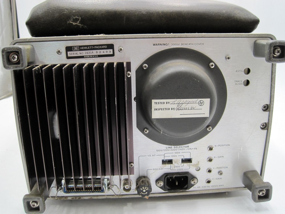 HP 1600A Logic State Analyzer W/Manual