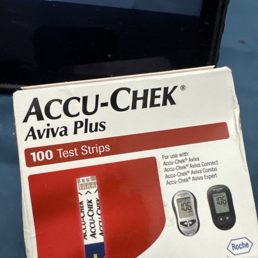 Accu-Chek 100ct - exp 5/31-2027 Mint