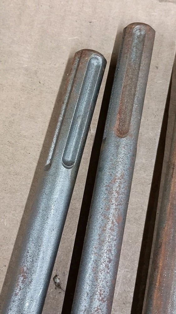 (3) 18" SDS MAX Flat Head Chisel Bit 1" Wide DeWalt
