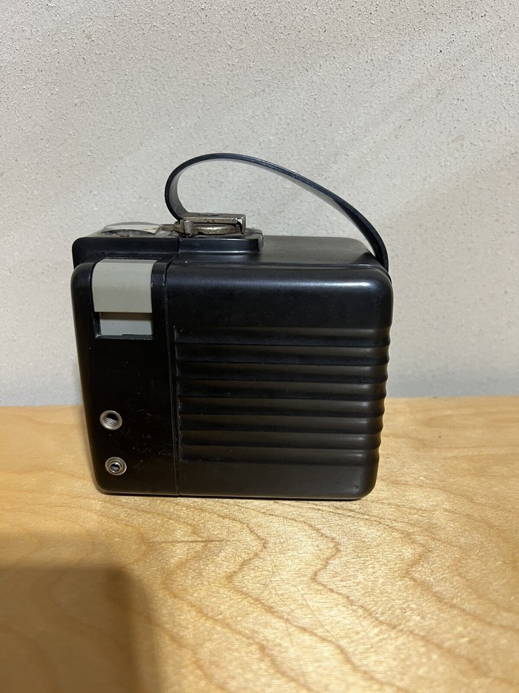 Vintage Brownie Hawkeye Camera w/ Flash