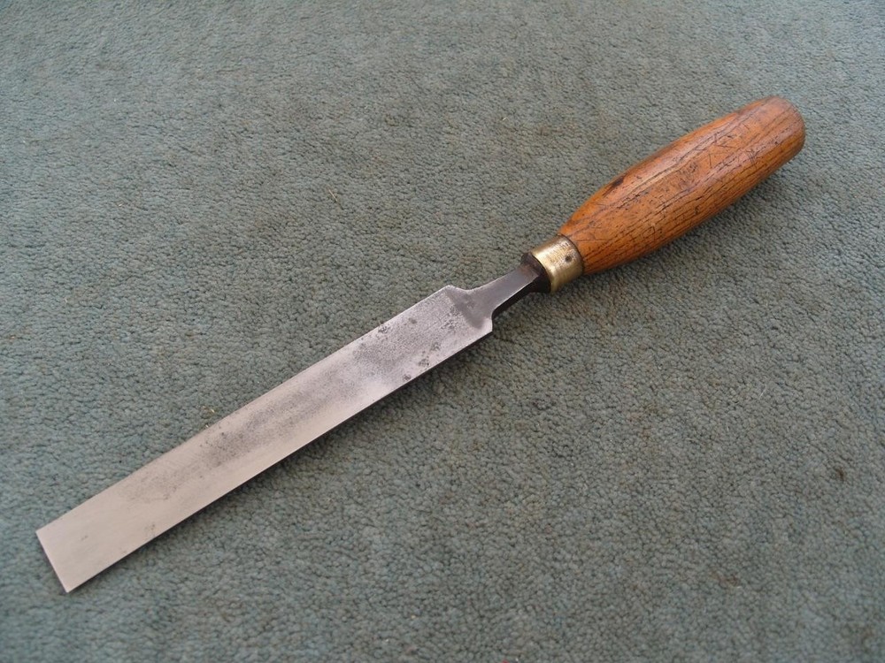 1" wide bevel edged paring Chisel by W Marples, Sheffield.
