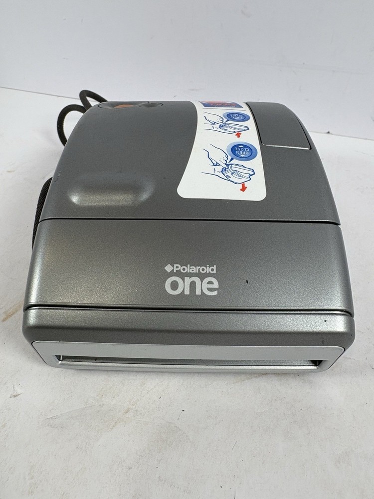 Polaroid One 600 Instant Film Camera Untested