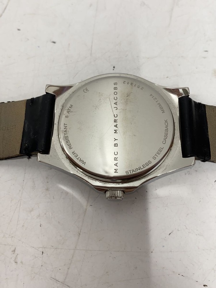 MARC BY MARC JACOBS Quartz Watch Analog Leather