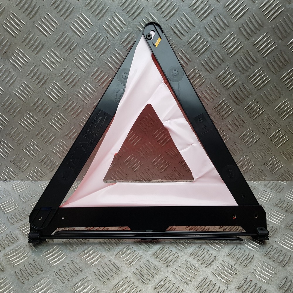 2006 BMW E53 X5 HAZARD WARNING TRIANGLE 1095457 *13