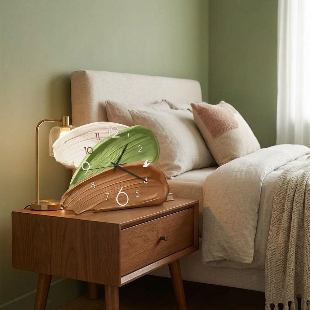 Table Clock Vintage Design Creative Small Modern Decorative Desktop Clock for