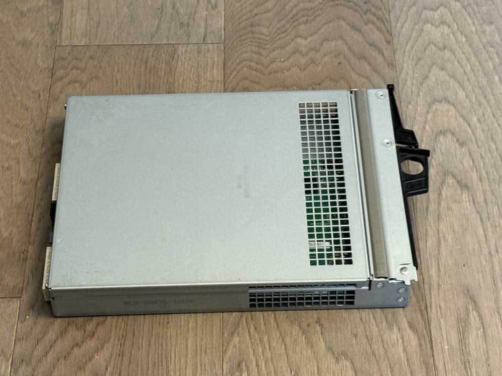 NetApp IOM12 SAS 12Gbps Storage Controller 111-02850+C4