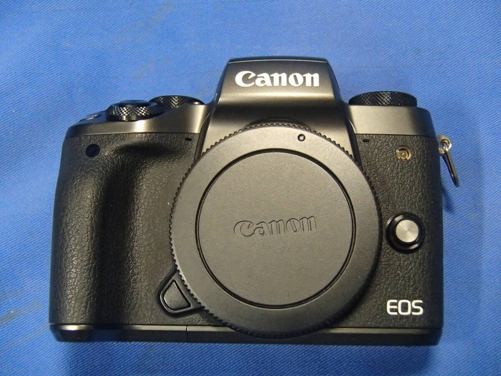 Canon EOS M5 Lens Set,