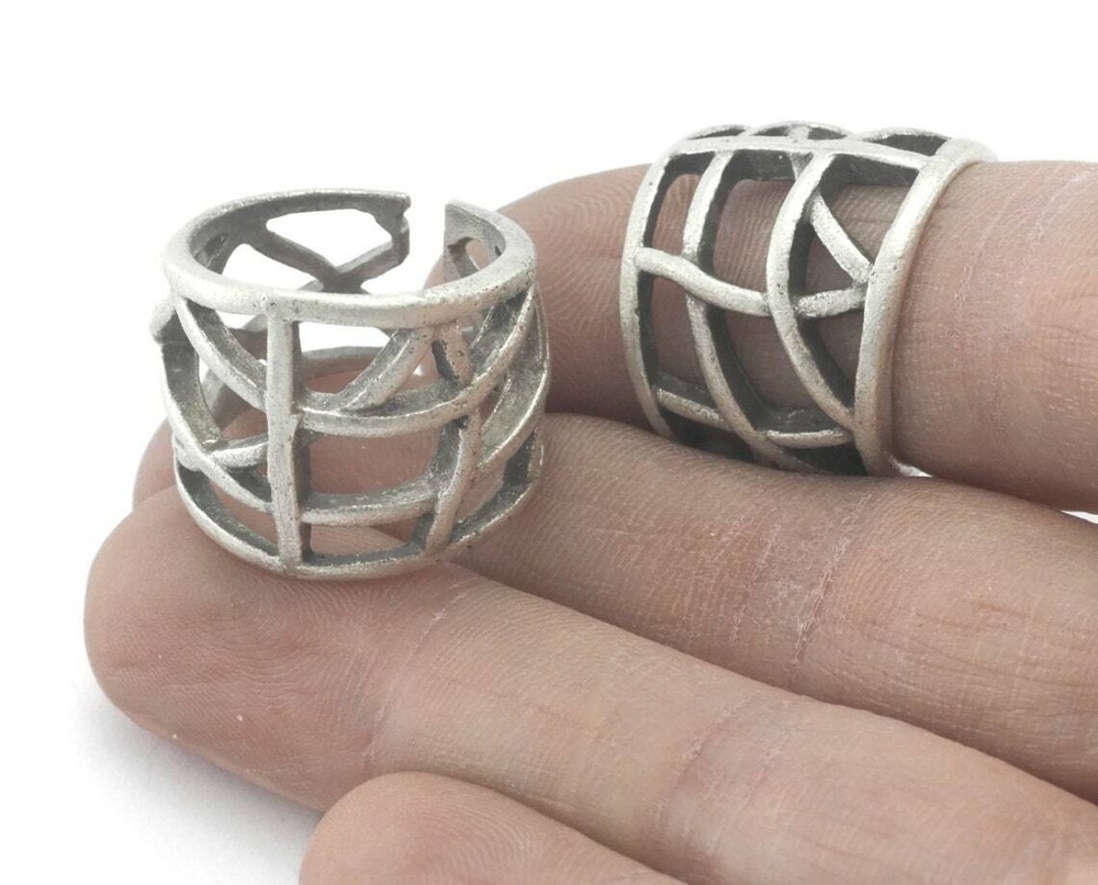 Adjustable Ring Antique Silver Plated brass (18mm 8US inner size) 3364