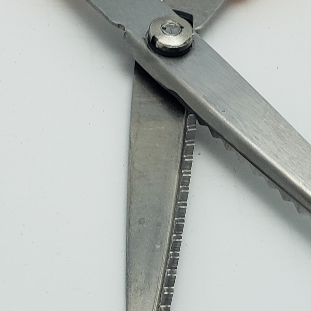 Fiskars Stainless Pinking Shears Fabric Scissors 9" 5" Blade Zig Zag