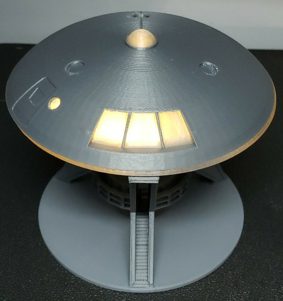 Jupiter 2 [from Lost in Space] - with Lights & Gantry Stand - Medium
