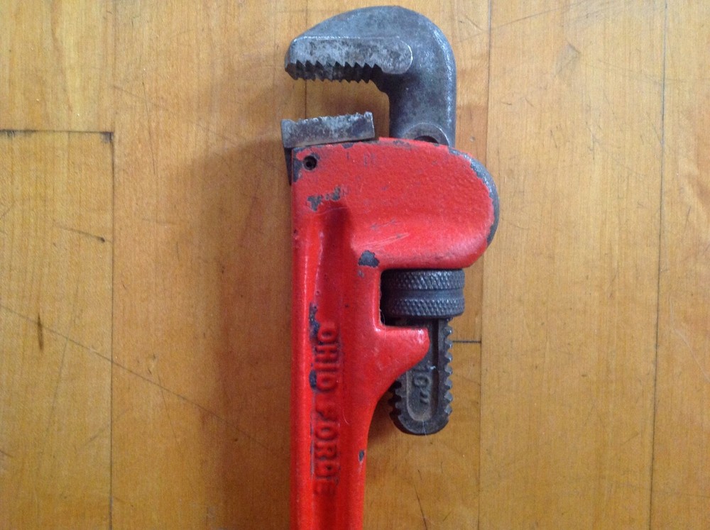 OHIO FORGE 10" PLUMBERS TOOL MONKEY WRENCH PIPE GRIPPER + TECH SPEC