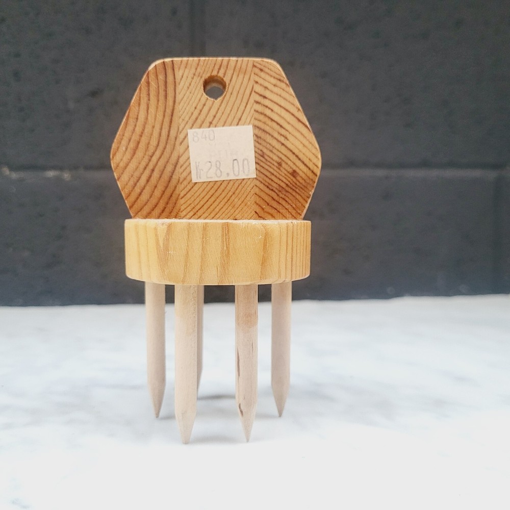 Brod Noggin Swedish Breadcrumb Maker