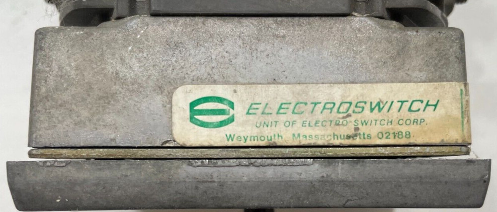 Electroswitch 3627A0BG74 Type w2 Switch 600v-8a 800v-20a