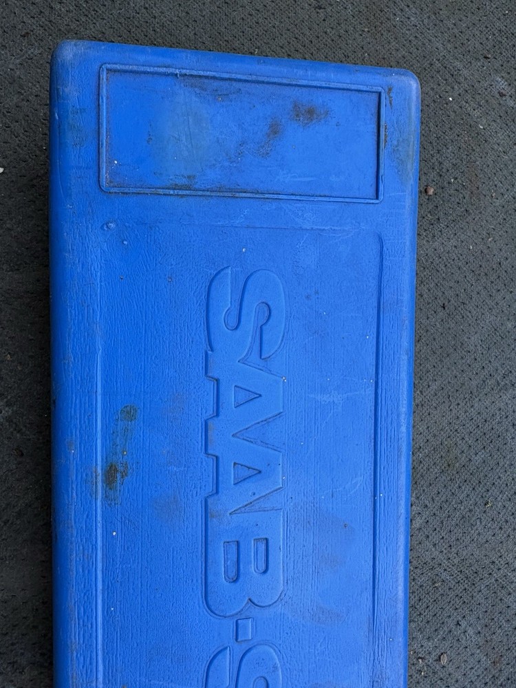 Saab Scania Warning Triangle