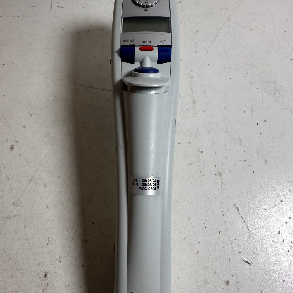 Eppendorf Repeater XStream Gray Electronic Multi-Dispenser Pipette