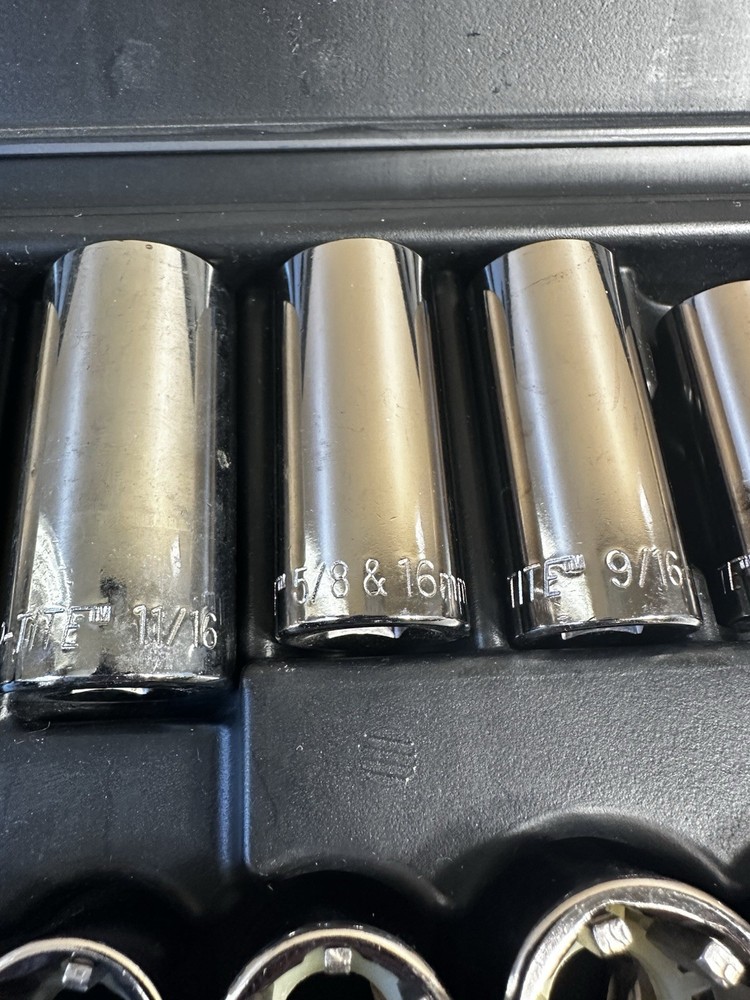 Popular Mechanics Grip Rite Super Socket Set SAE 17 Piece Sears Nice Set
