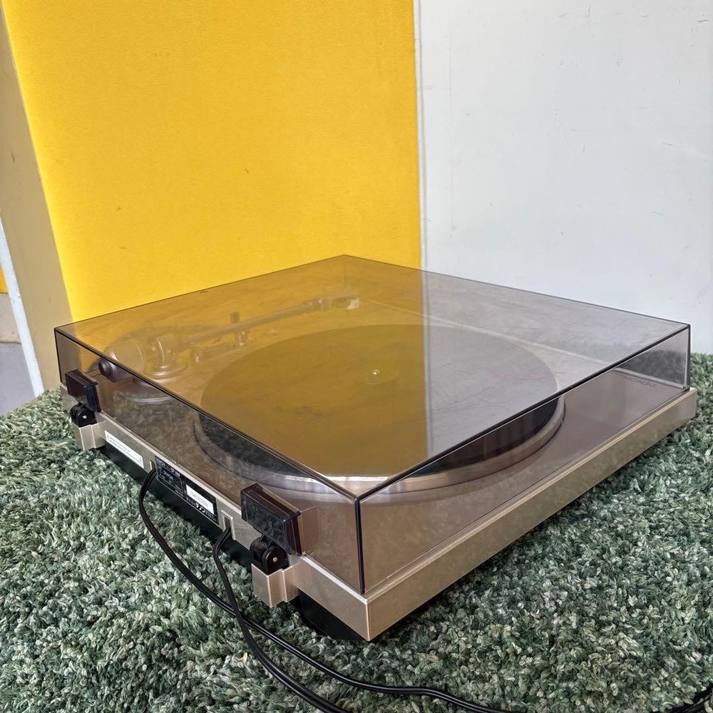 Denon DP-300F Fully Automatic Turntable Premium Silver Tested w/ Cartridge