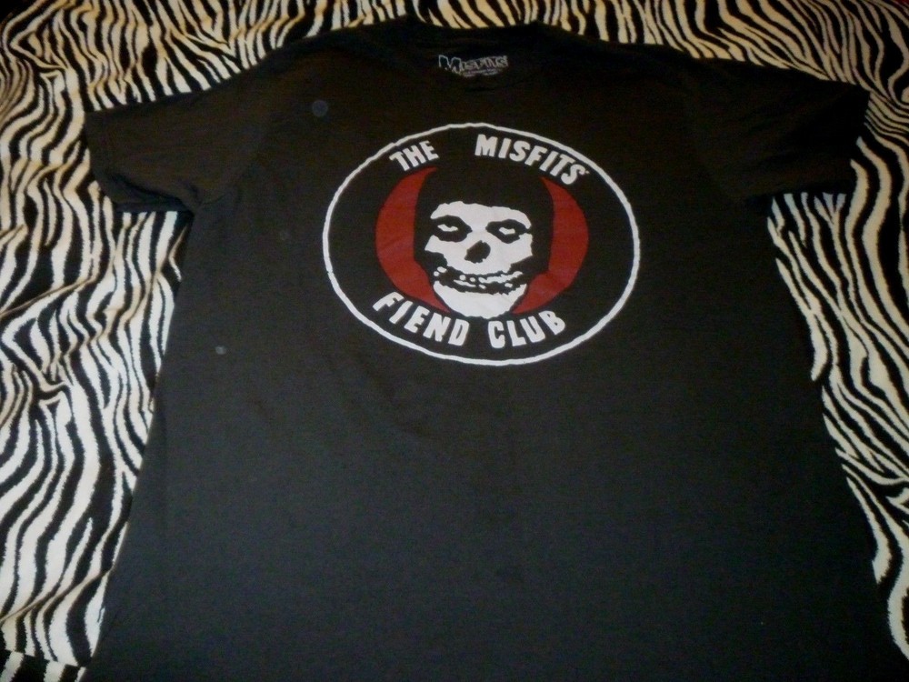 Misfits Shirt ( Used Size L ) Good Condition!!!