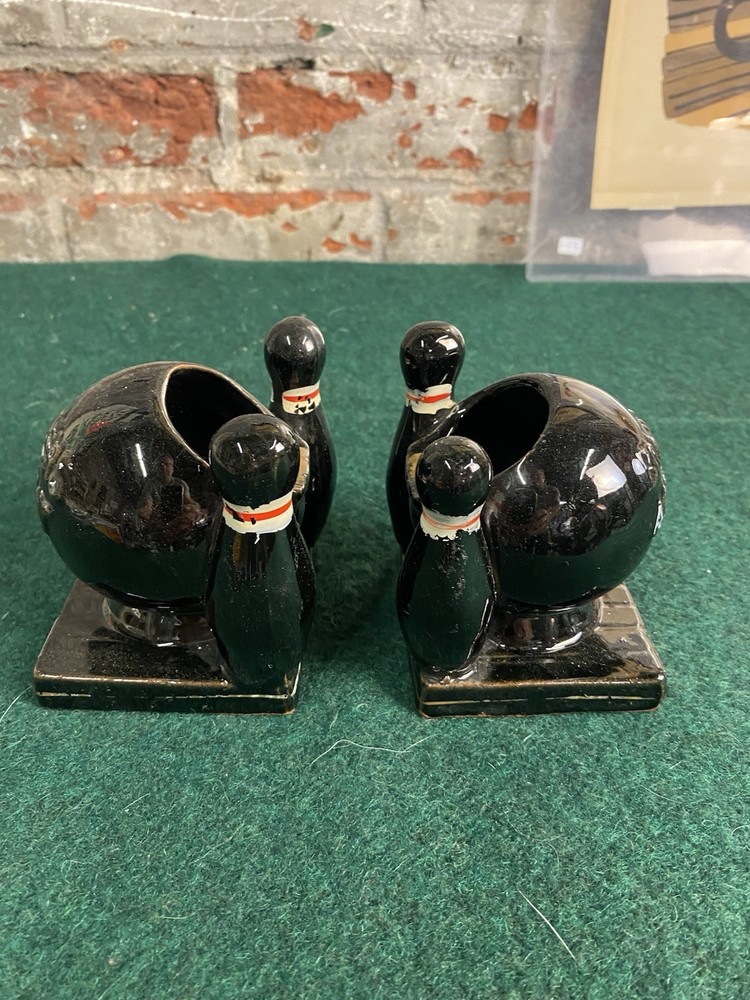 Vintage Matching Bowling Ashtray/bookends