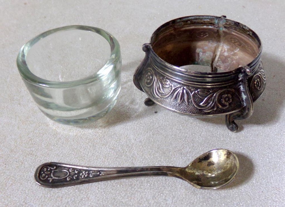 Victorian Era Silverplate Master Hommet Salt Cellar