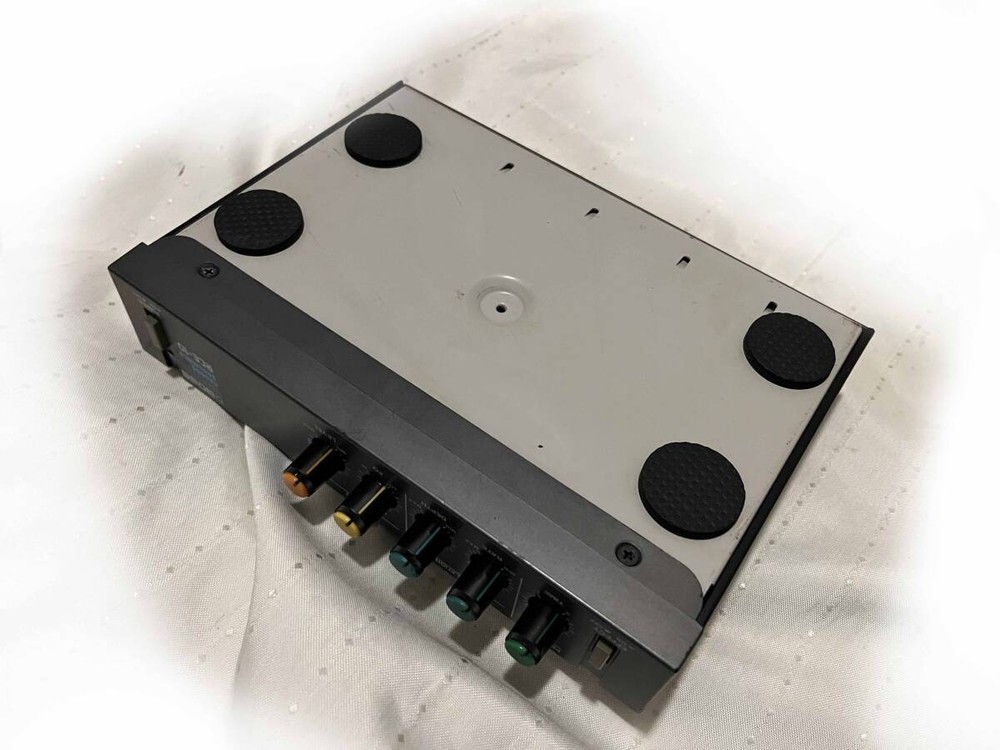 BOSS RCE-10 Digital Chorus Ensemble Micro Rack Guitar Effects