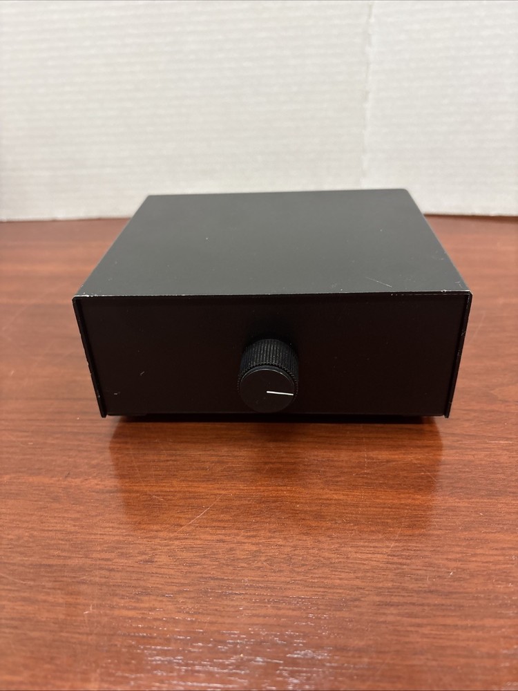NPR AUDIO CORP Speaker Selector Switch Box Model TVC ***Untested