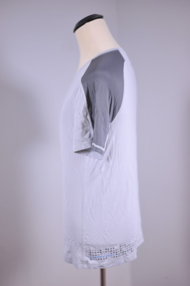 Lululemon Assert Tech Short Sleeve Gray Men’s Medium M