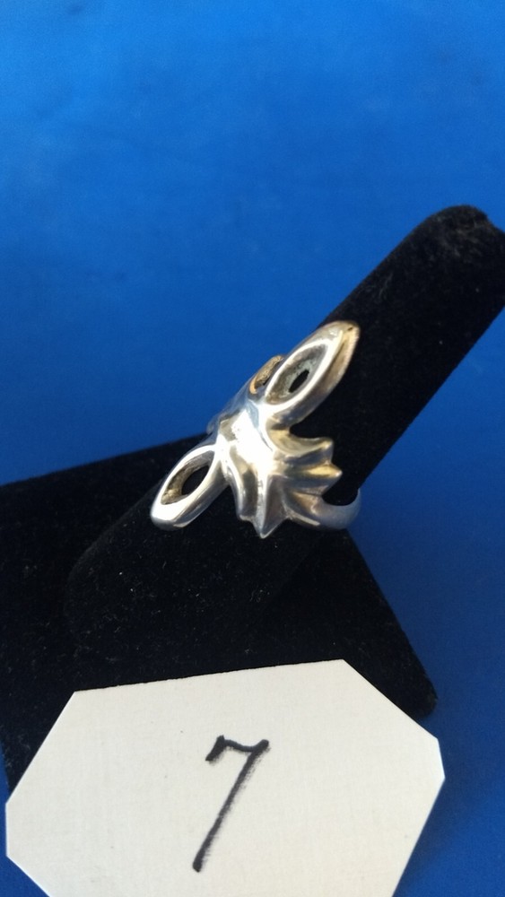 Vintage Native American Sterling Ring size 7
