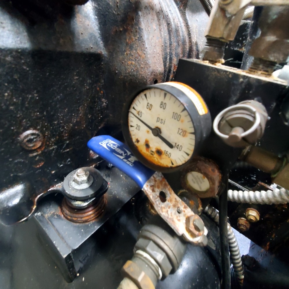 MDS Matrx AMD-100-2 Air Compressor 4-6 User Used