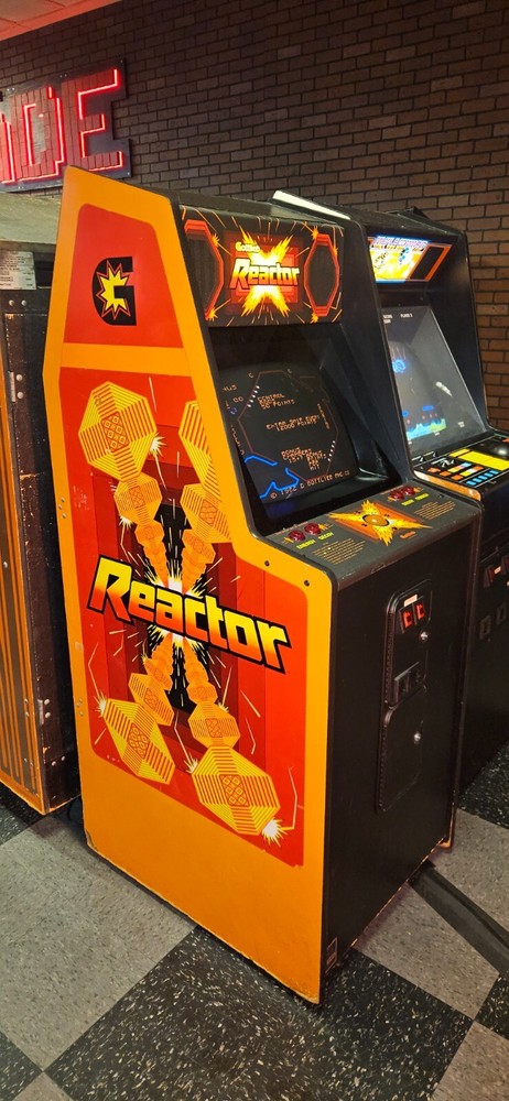 REACTOR Video Arcade Game - Gottlieb 1982 - 2552