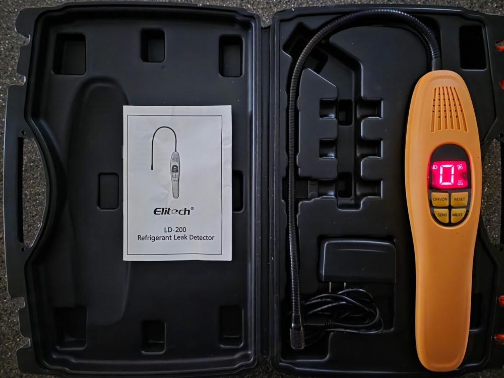 Elitech LD-200 Rechargeable Heated Diode Refrigerant Leak Detector