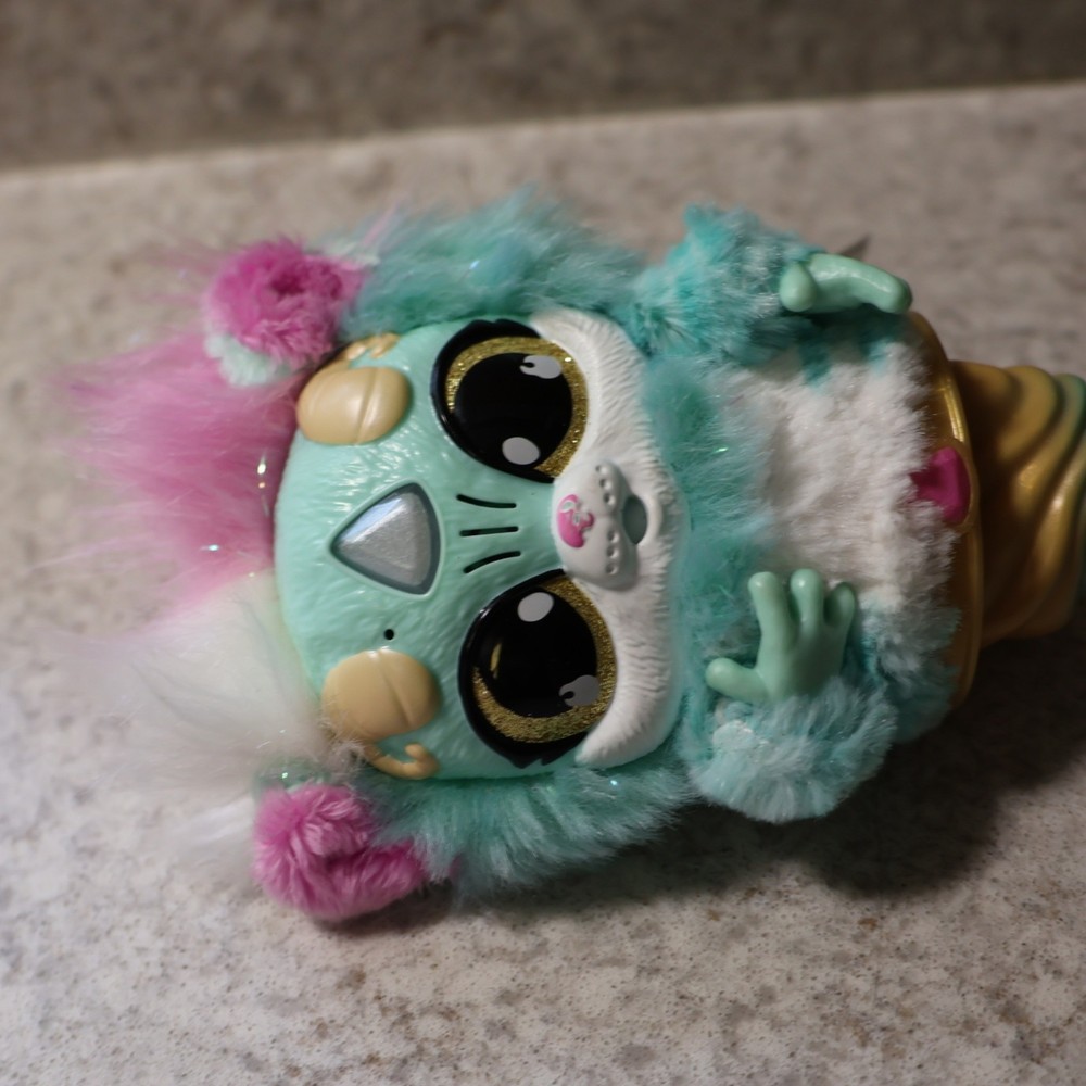 Magic Mixies Genie Lamp Starlight Magic Plush Blue Interactive