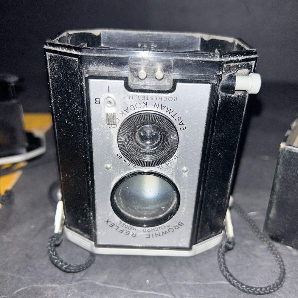 Vintage Kodak Brownie Reflex Synchro Model Untested