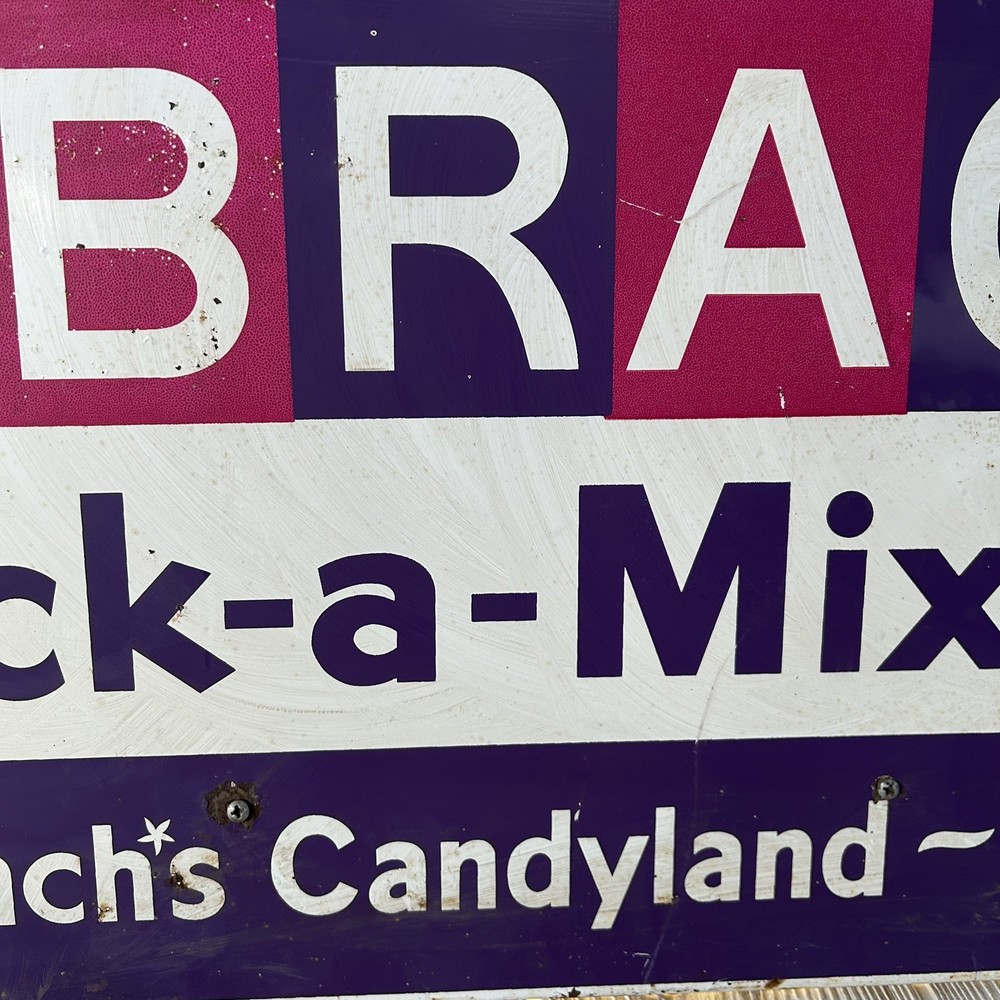 Brachs Candy Sign