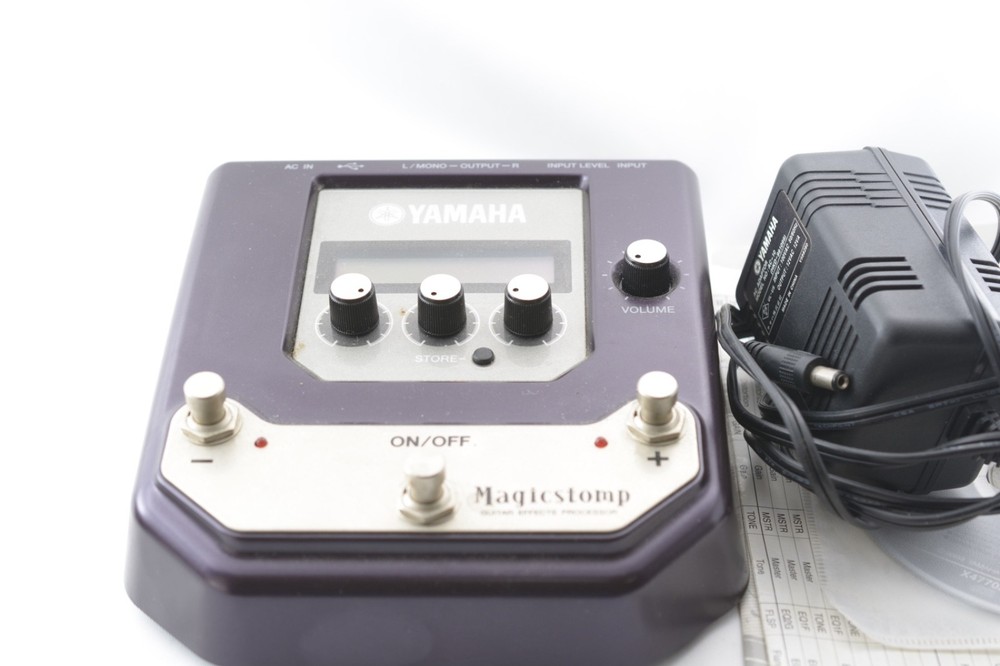 Yamaha MagicStomp UB99 USB Stereo Multi-Effects Processor Pedal w/AC Adpter