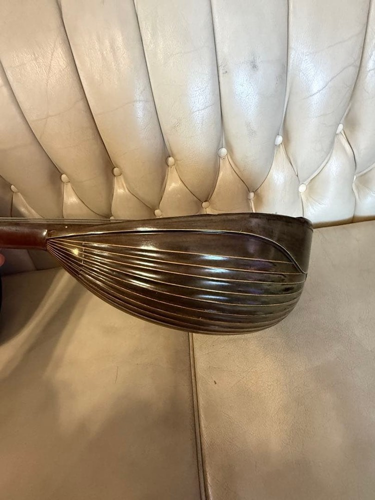 78: Mandolin Spruce body 8 strings