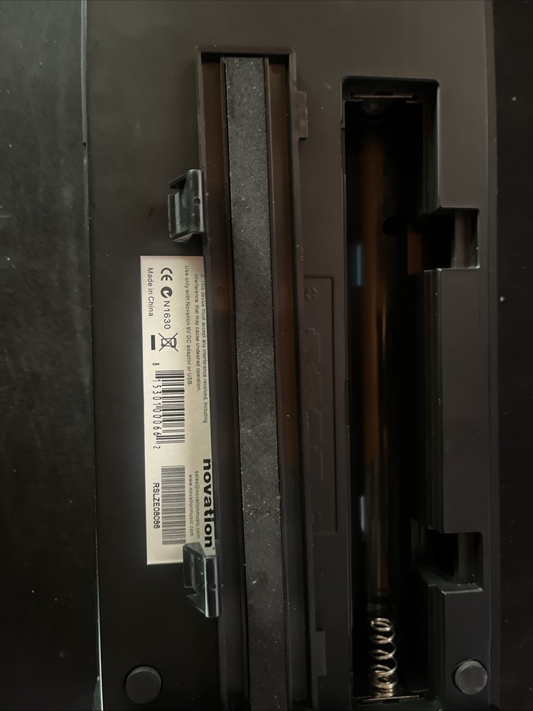 Novation Remote Zero SL MIDI Controller – USB Automap Control Surface