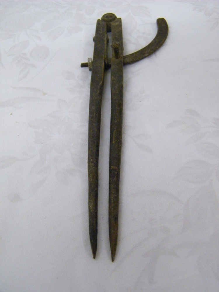 Vintage Metalworking Tool Measuring Calipers