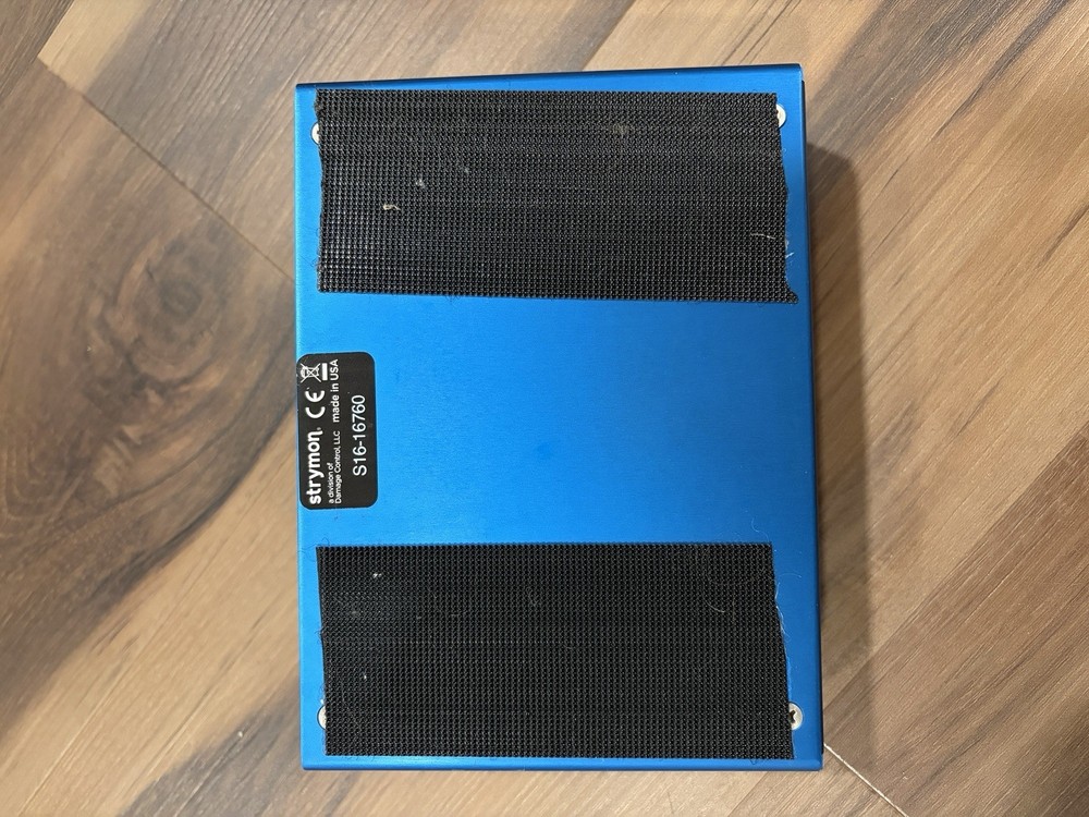 Strymon mobius modulation machine, e-guitar effects unit