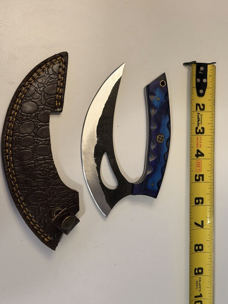 Damascus ulu-style knife