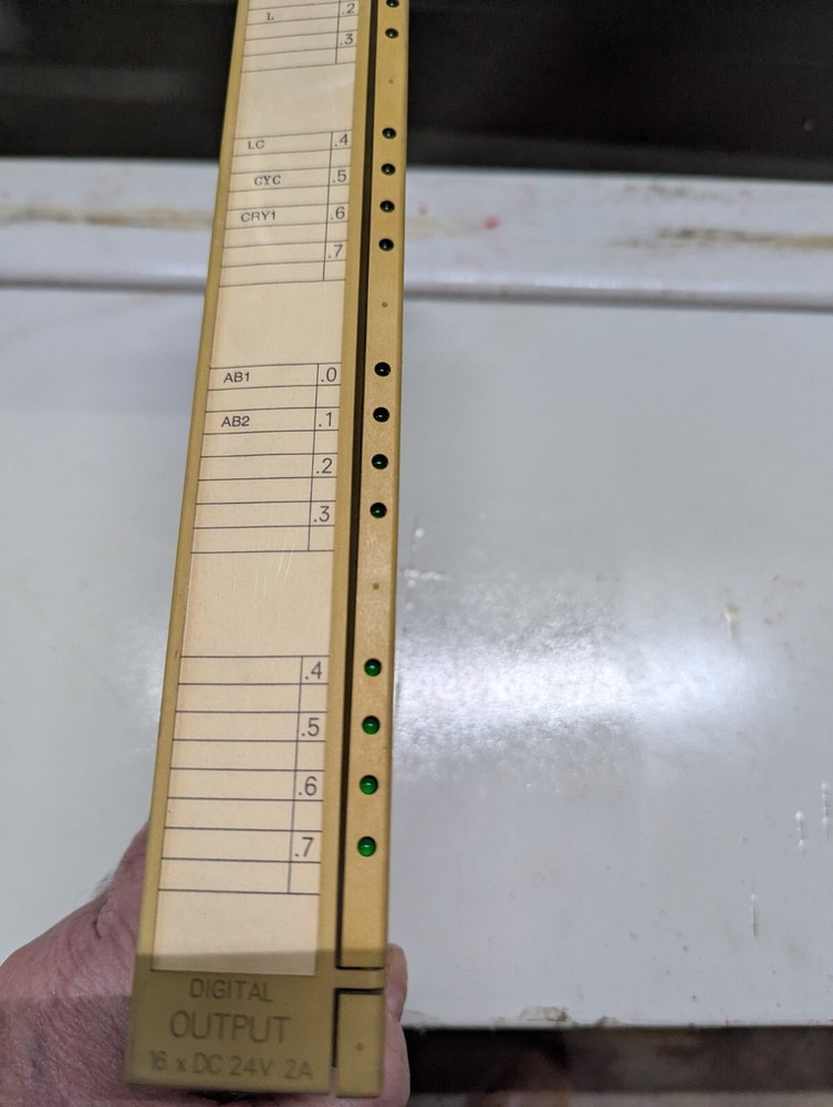 Van Dorn / Siemens Simatic S5 Output Card