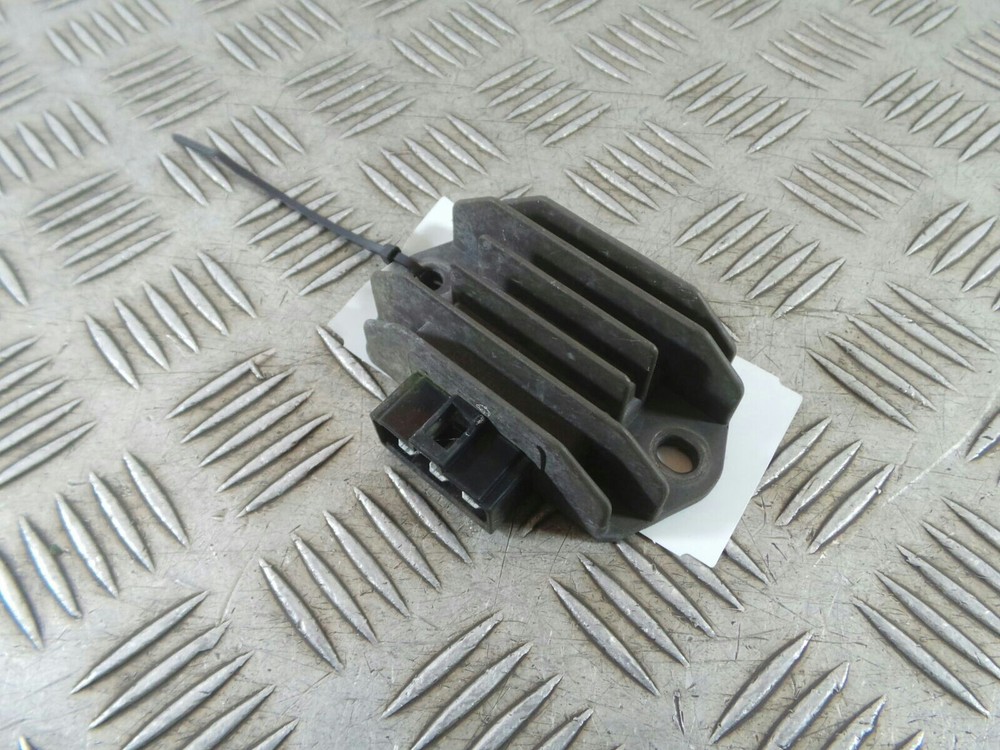 2011 HONDA NSC110  RECTIFIER REGULATOR