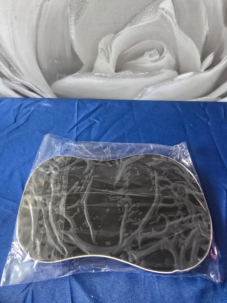 Ergonomic Mouse Pad with wrist rest support