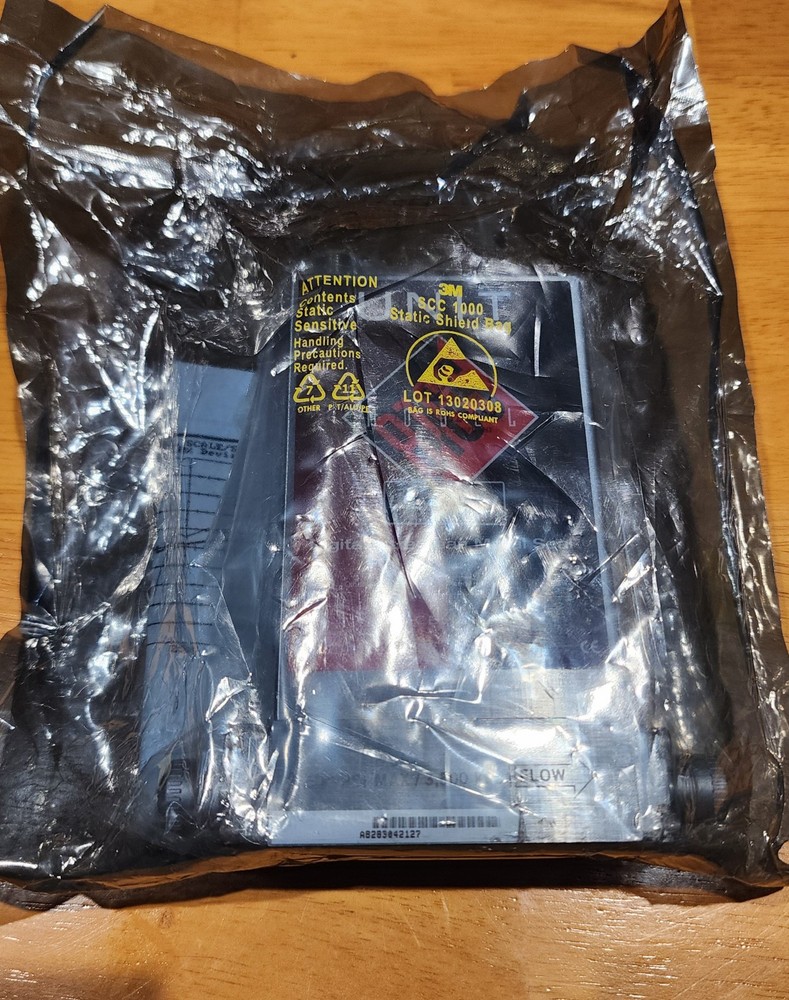 Celerity UFC-8165 Mass Flow Controller Range: 100 SCCM, H2