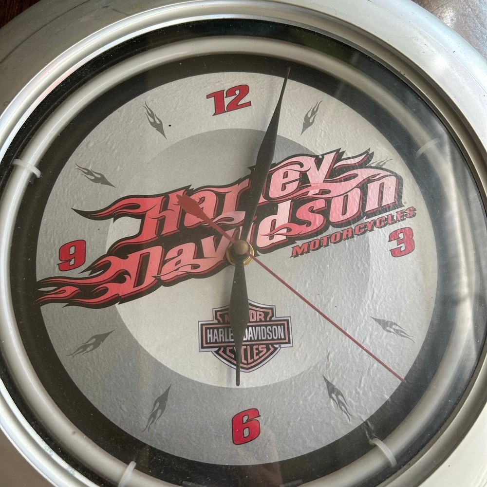Harley-Davidson 100th Anniversary neon wall clock clock works no light
