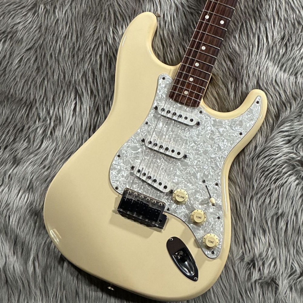 Fender Japan ST62-58