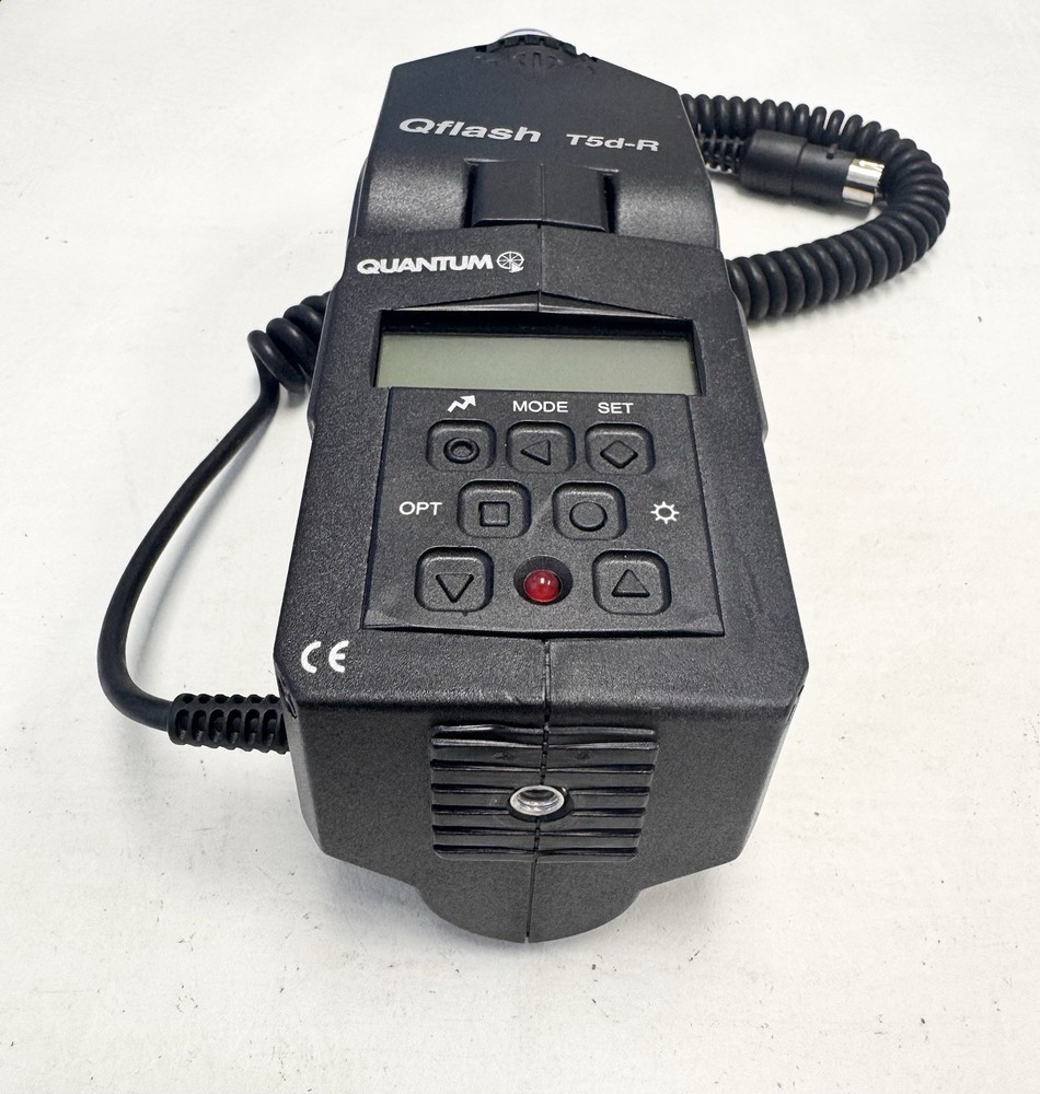 WORKING/READ Quantum Qflash T5d-R with Bulb