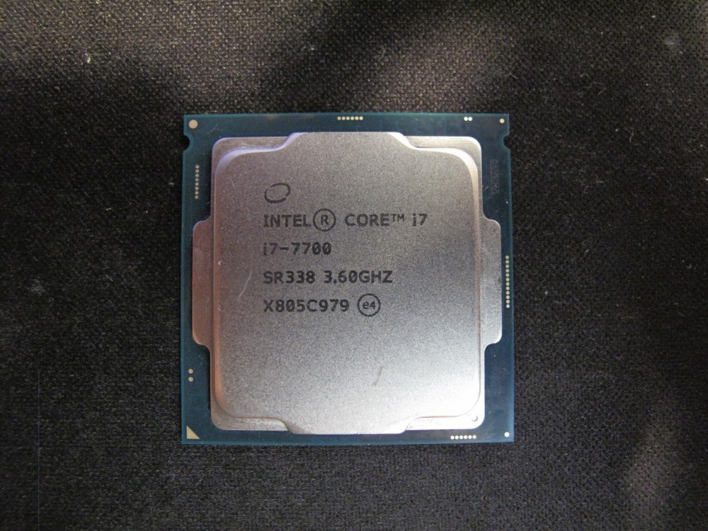 Intel Core i7-7700 SR338 3.60GHz 8MB 4-Core LGA1151 Socket CPU Processor