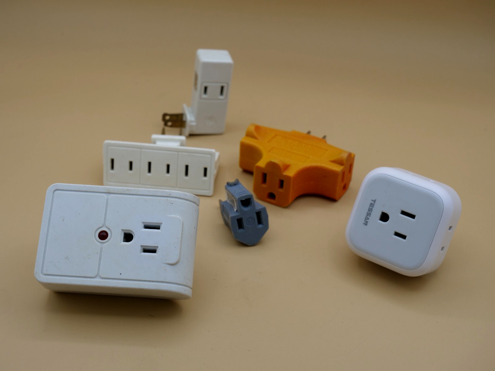 Lot Of  6 Various Multi-outlet Adapters